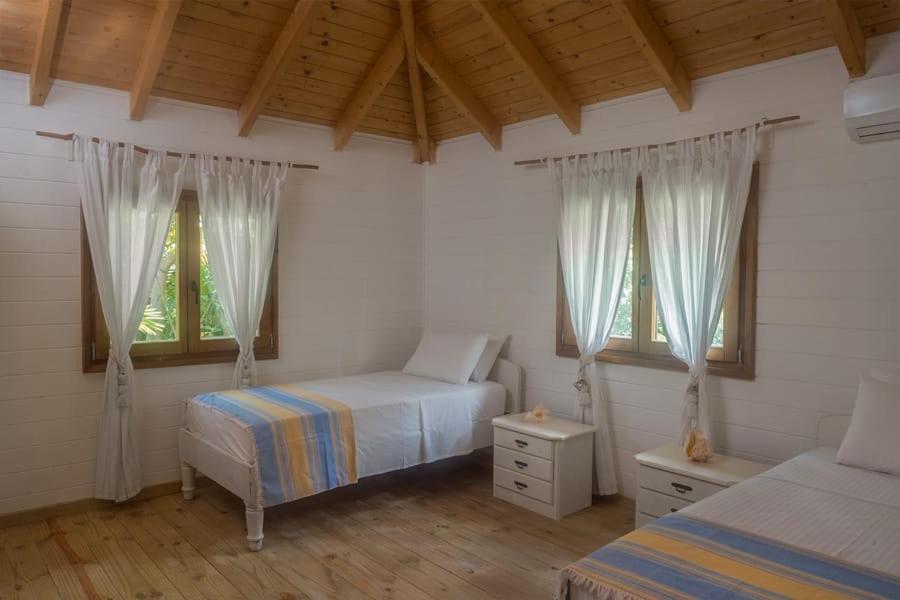 点海滩小屋 贝圣安那 外观 照片